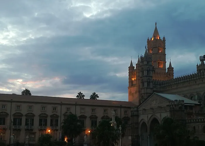 I Vicini Della Cattedrale